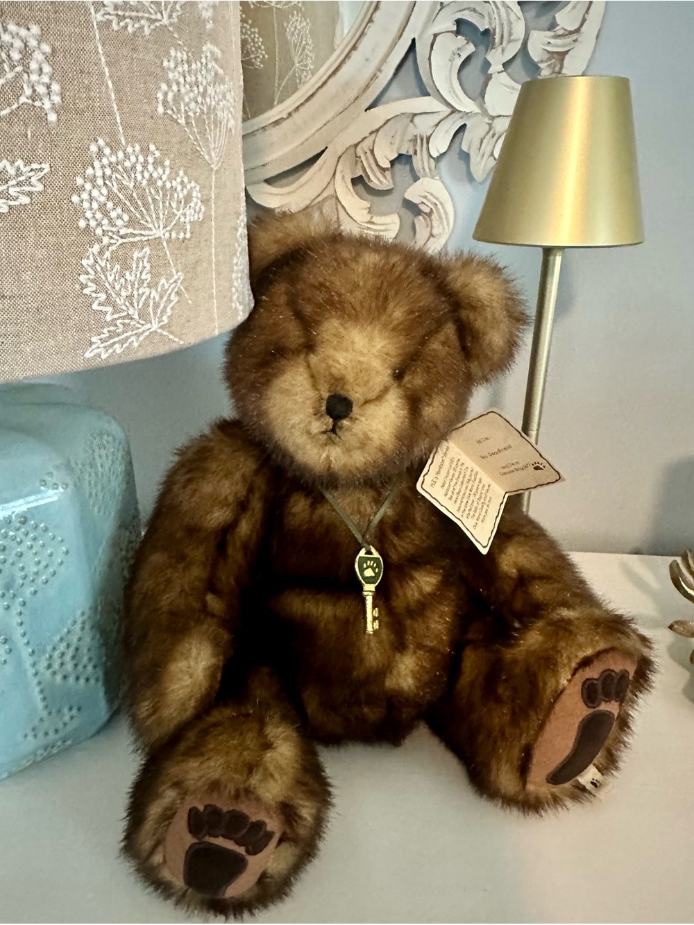 Vintage Boyds Bear Plush Brown Teddy W/ Key Pendant Bea Goodfriend